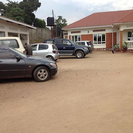 Mubende Hotel Exterior photo